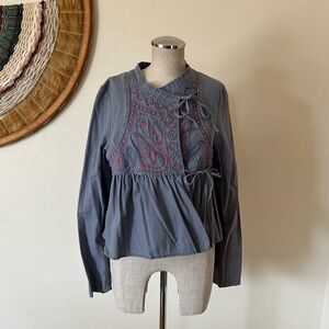 Leith Anthropologie Grey Moonbeam Boho Style LongSleeve Top Blouse Embroidered L